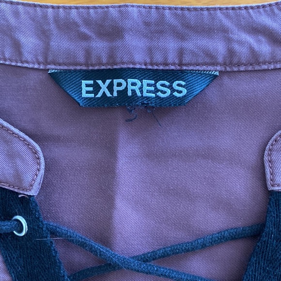 Express Lace Front Poet Shirt - Picture 6 of 8